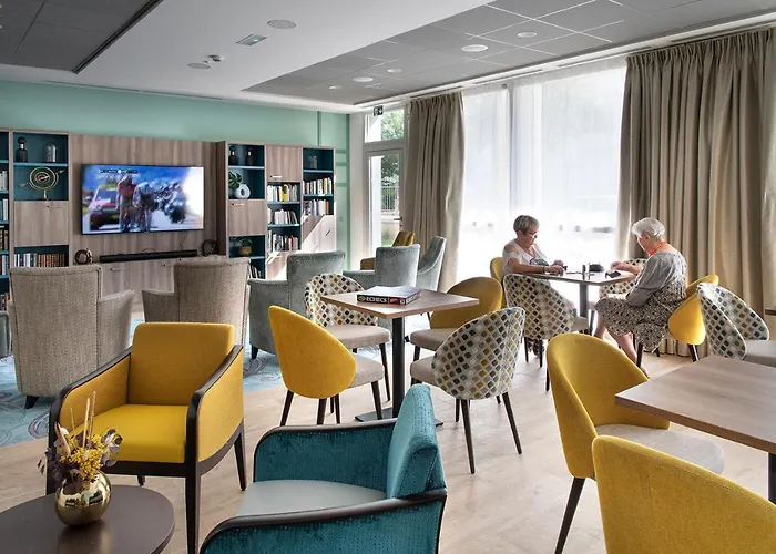 Appart hôtel Résidence Services Seniors Domitys Les Eaux Vives Digne-les-Bains