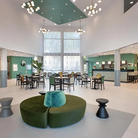 Résidence Services Seniors Domitys Les Eaux Vives Appart hôtel