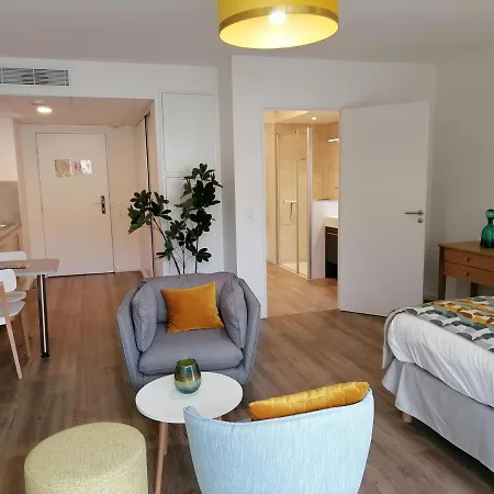 Services Seniors Domitys Les Eaux Vives 4*